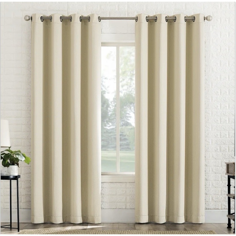 2 Panels SUNZero Total Blackout Lichtenberg Curtains Theater Grade 52"X84" Beige